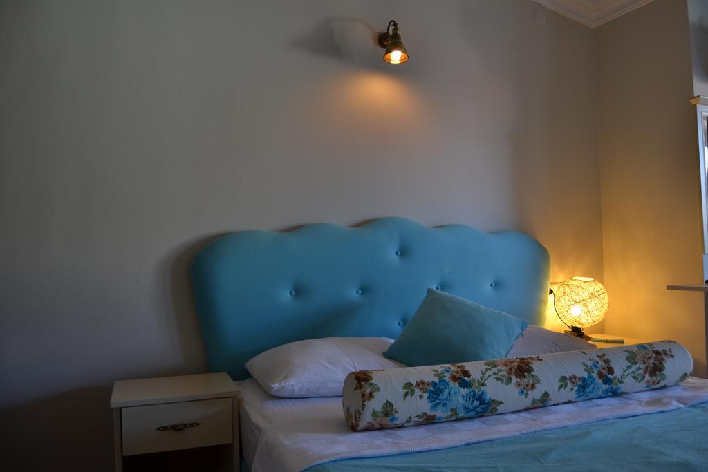 Setenay Otel Айвалик Екстер'єр фото